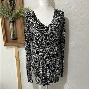 Michael Kors Black and White Animal Print Long Sleeve Top
Small